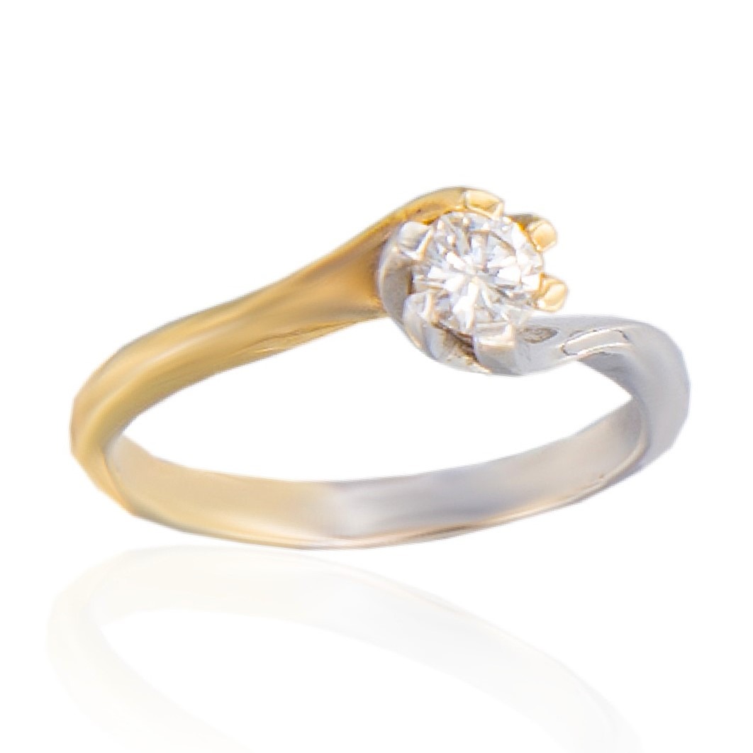 Złoty zaręczynowy pierścionek z brylantem 0,30 ct